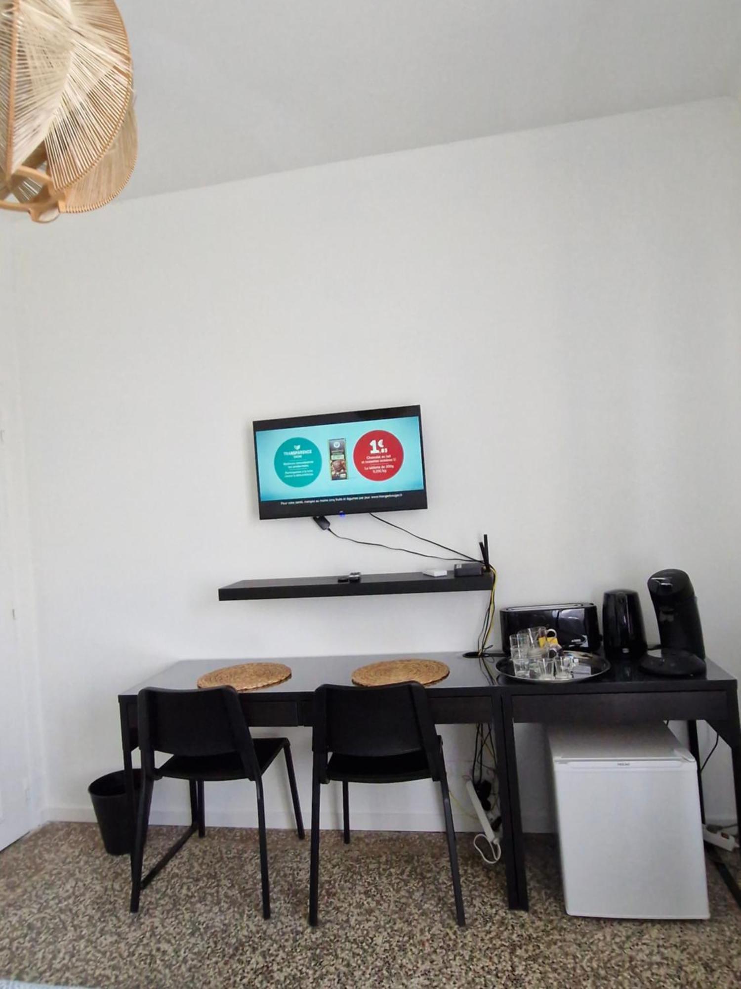Chambre Sommières Buitenkant foto